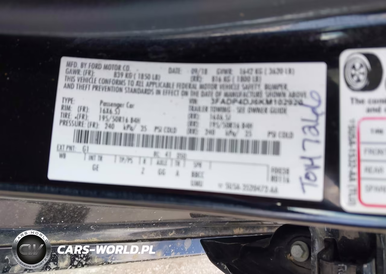 2019 Ford Fiesta VIN:3FADP4DJ6KM102920 - 9