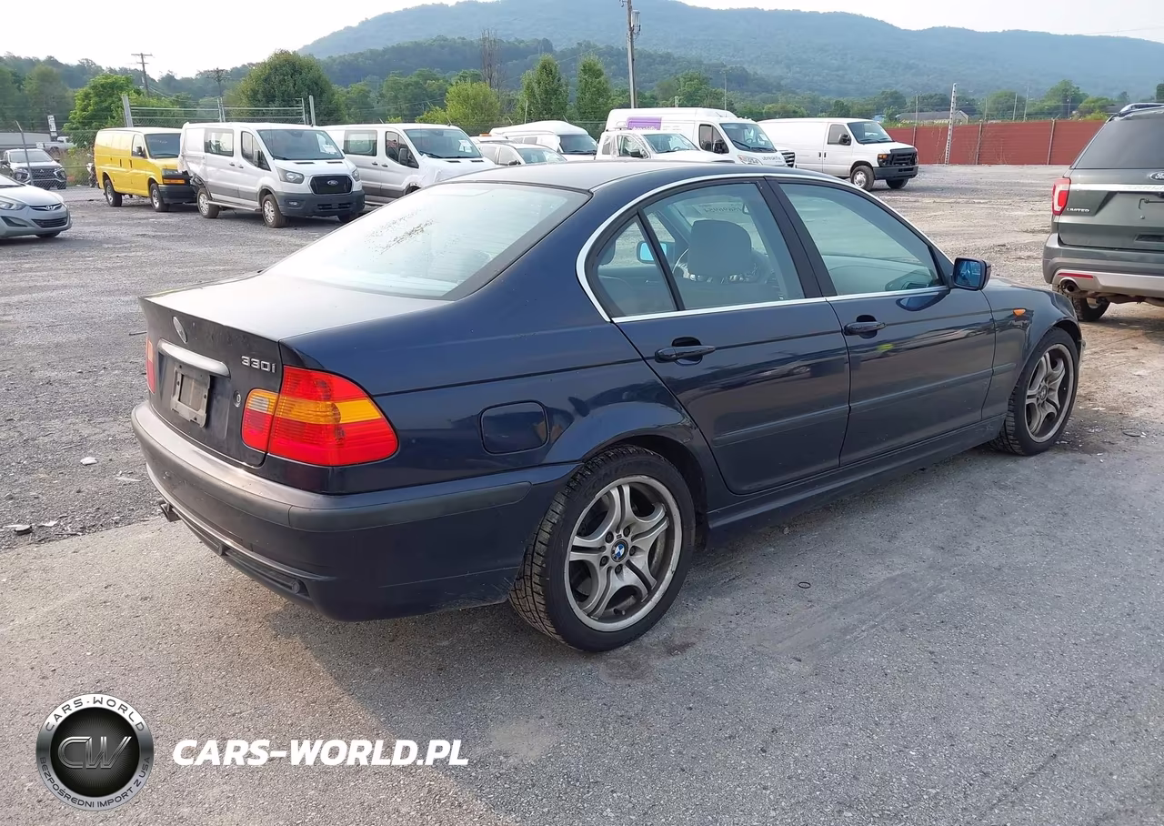 2003 BMW 330I VIN:WBAEV534X3KM32524 - 4