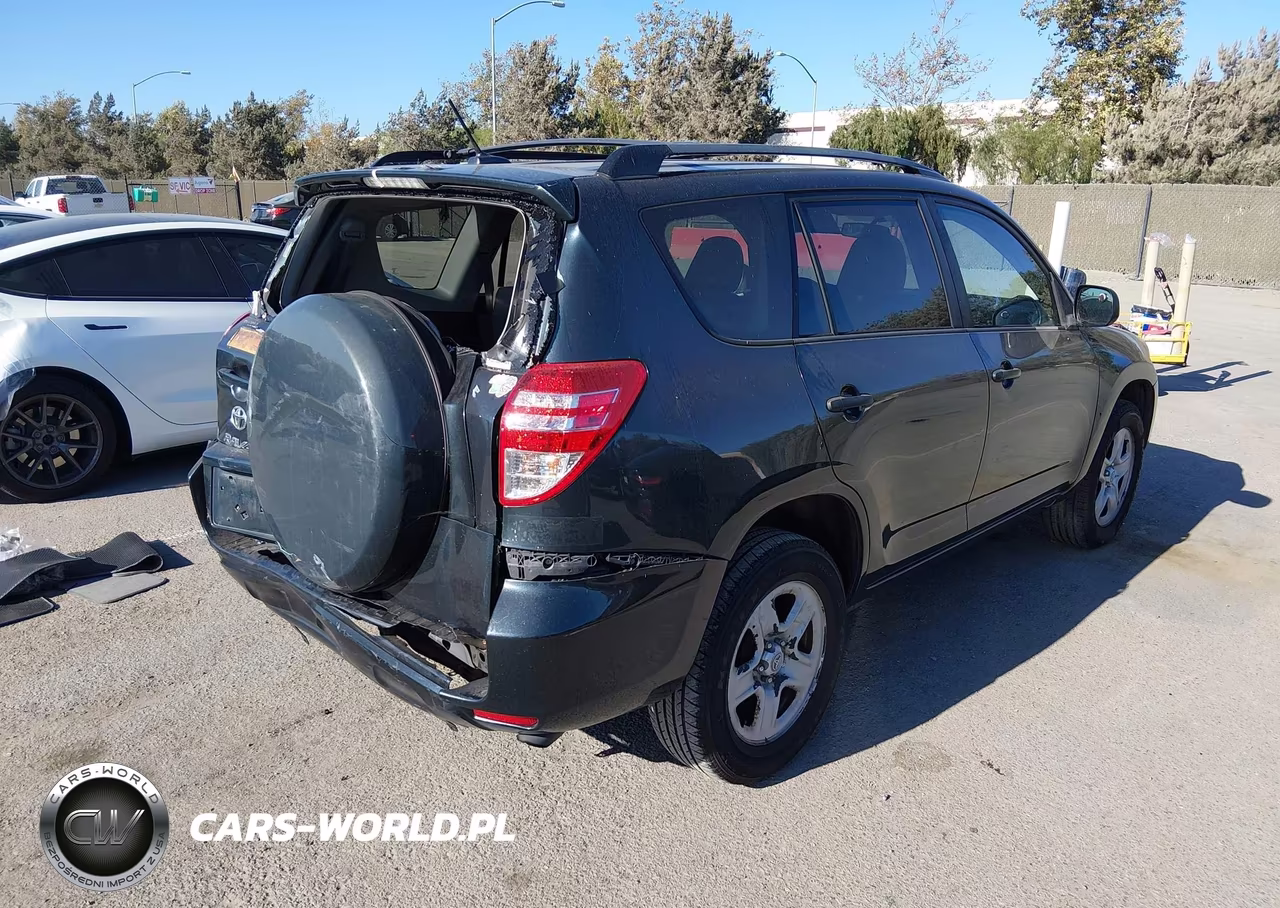 2012 Toyota Rav4 VIN:2T3KF4DV7CW124352 - 4