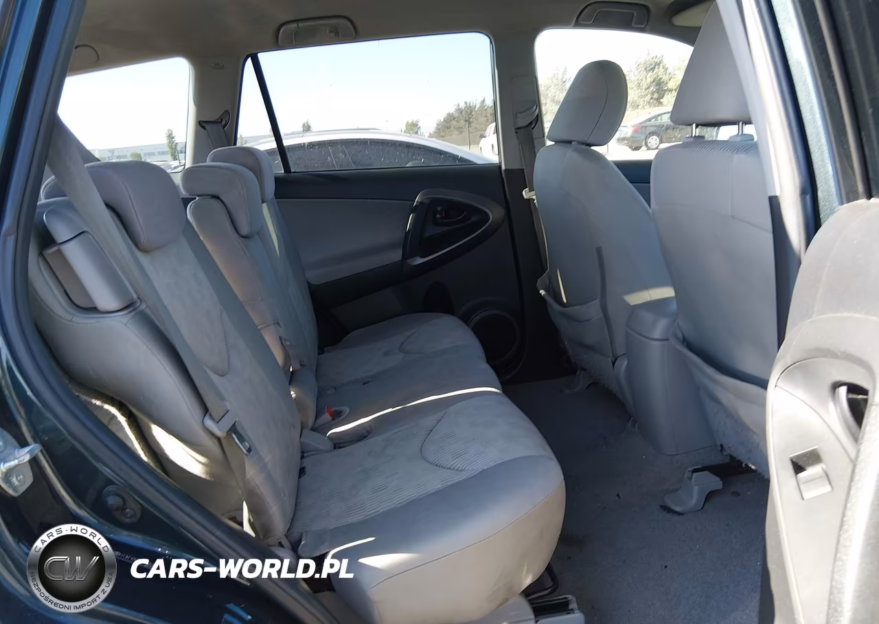 2012 Toyota Rav4 VIN:2T3KF4DV7CW124352 - 8