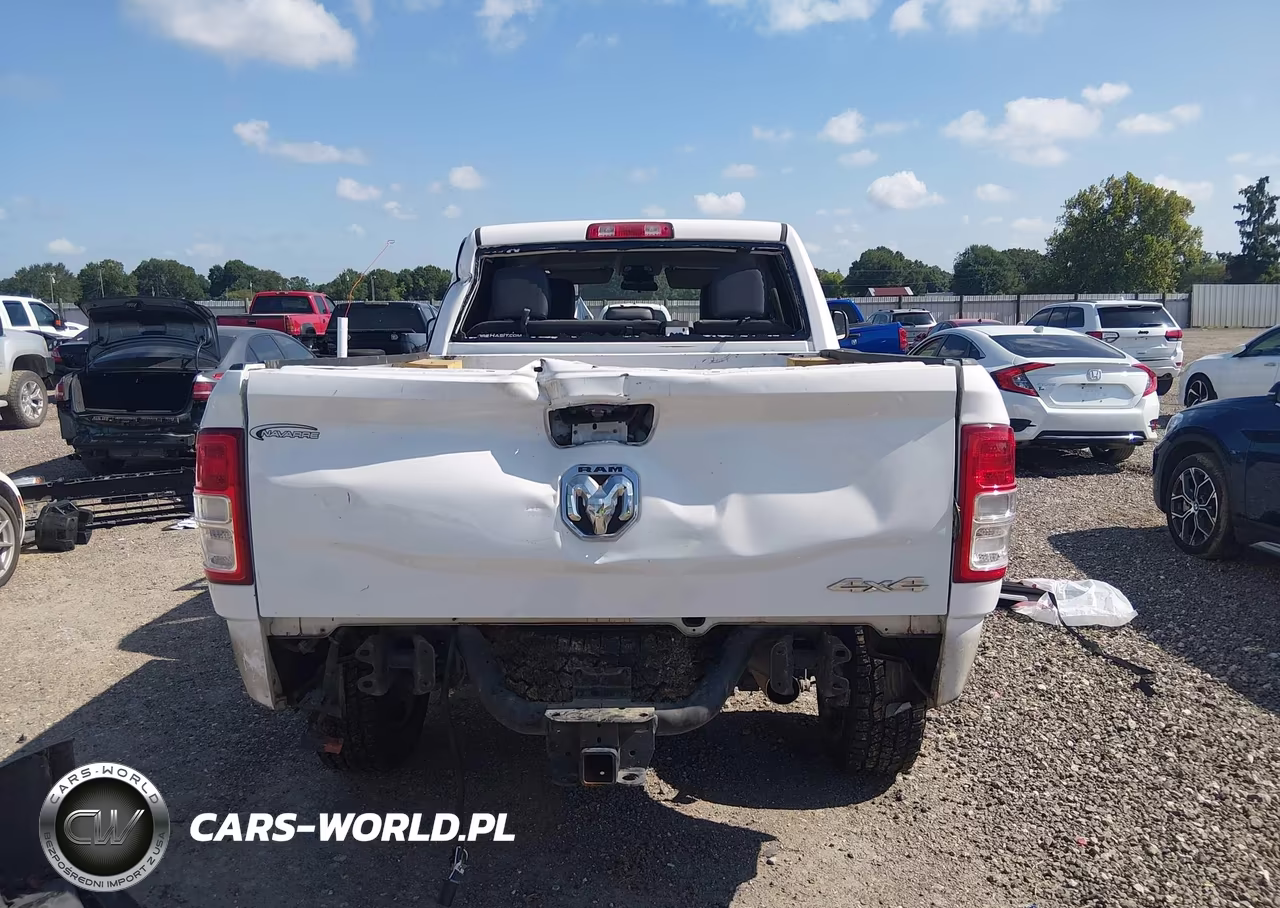 2020 Ram 2500 Tradesman 4X4 6'4 Box VIN:3C6UR5CL4LG267305 - 17