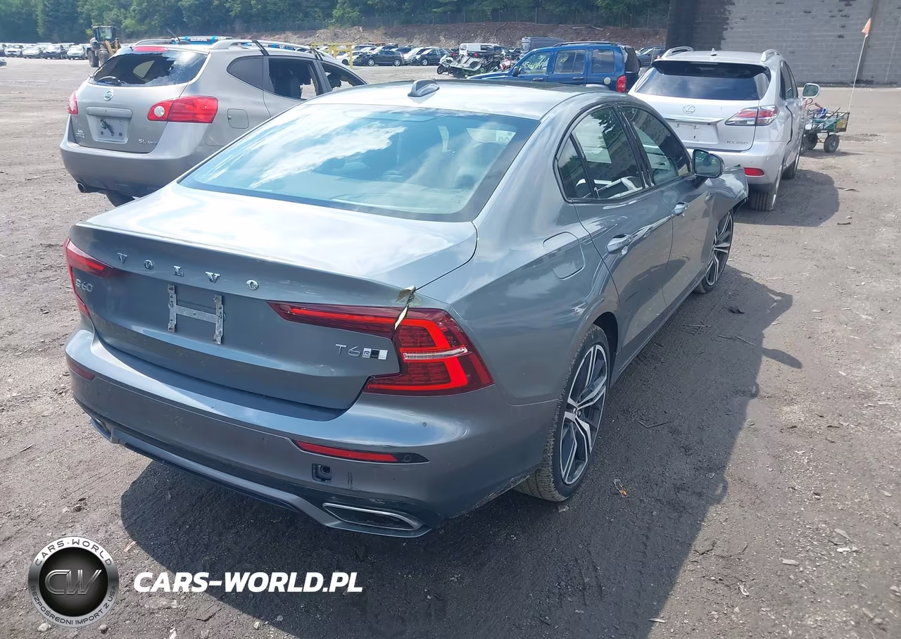 2020 Volvo S60 T6 R-Design VIN:7JRA22TM0LG030167 - 4