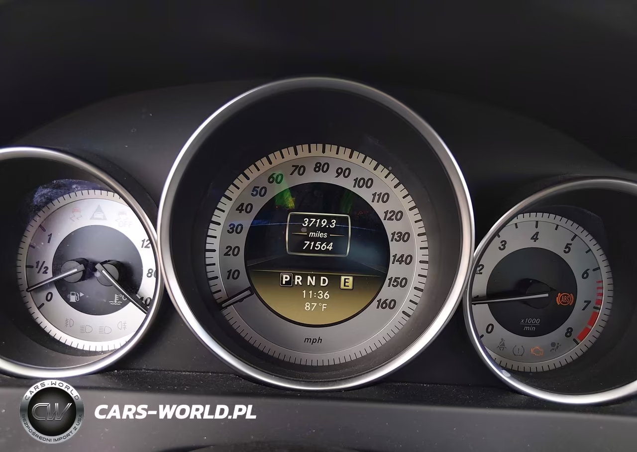 2012 Mercedes-Benz C 300 Sport 4Matic VIN:WDDGF8BB2CF912484 - 7