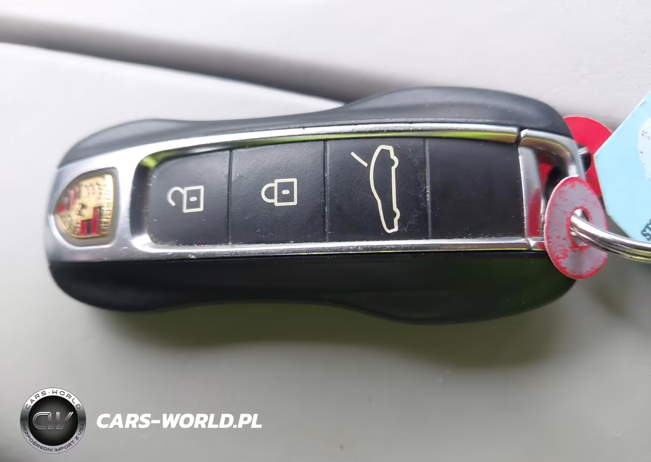 2019 Porsche Panamera 4S VIN:WP0AB2A77KL128310 - 11
