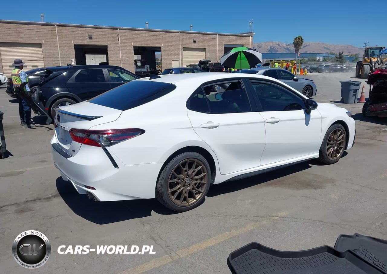 2023 Toyota Camry Se Nightshade Edition VIN:4T1G11AK1PU080120 - 4