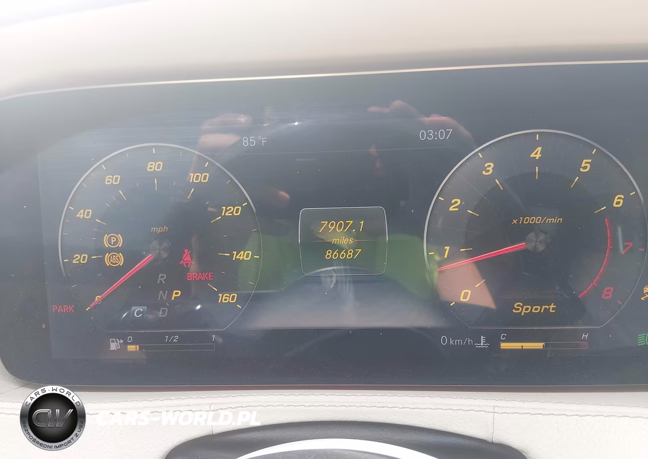 2018 Mercedes-Benz S 560 4Matic VIN:WDDUG8GB1JA346420 - 7