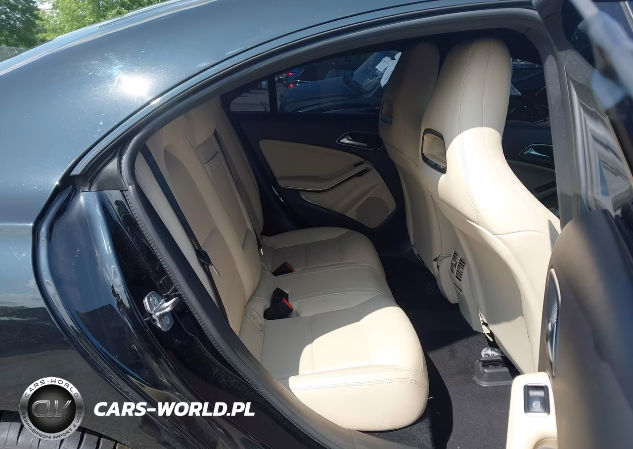 2019 Mercedes-Benz Cla 250 VIN:WDDSJ4EB6KN713830 - 8