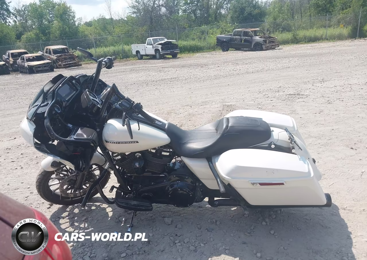 2018 Harley-Davidson Fltrxs Road Glide Special VIN:1HD1KTC16JB686442 - 13