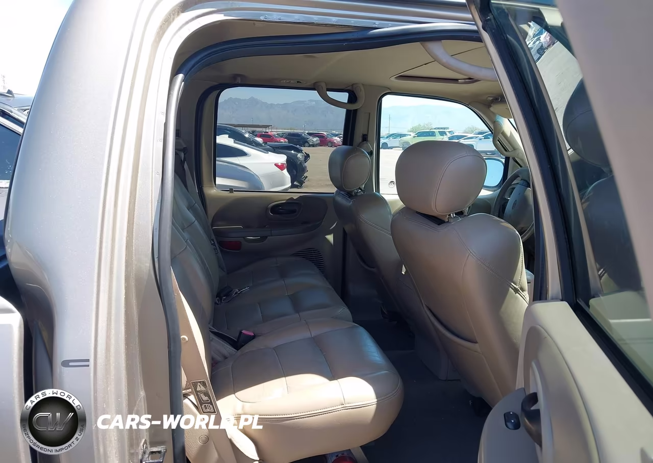 2002 Ford F-150 Lariat-Xlt VIN:1FTRW08L22KC06089 - 8