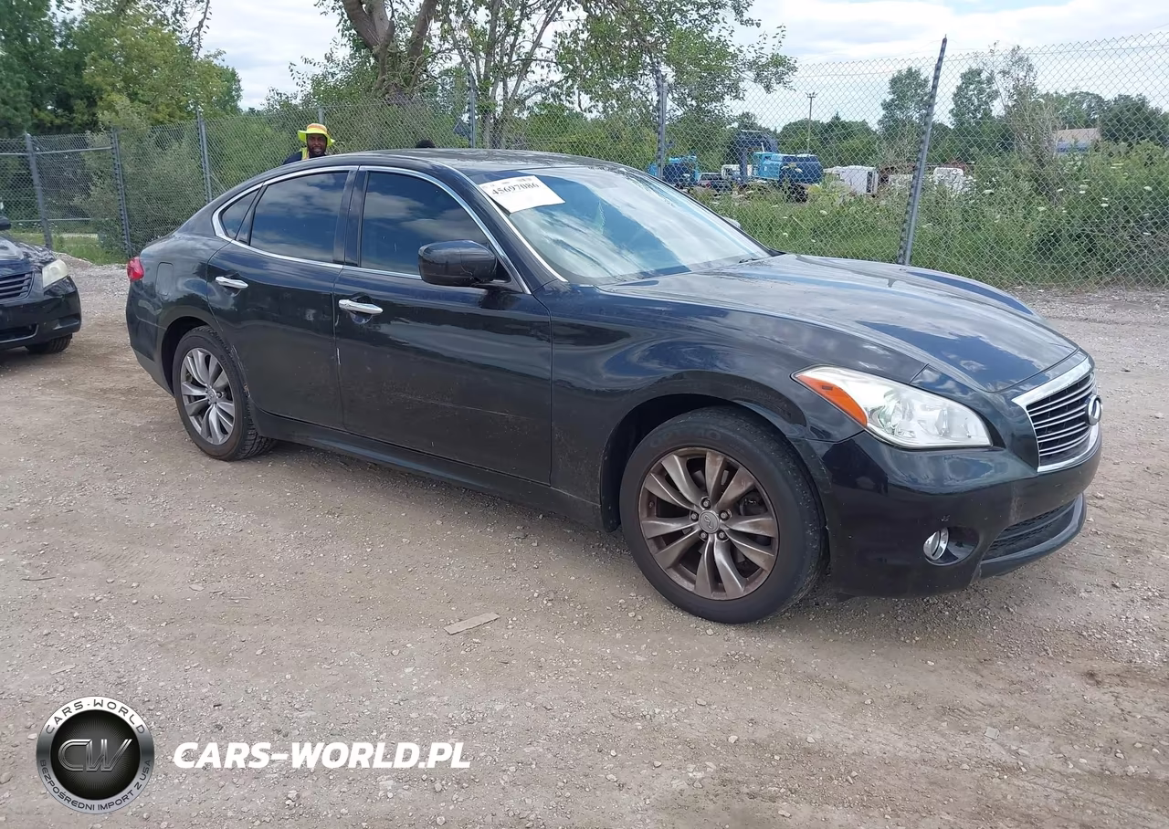 2013 Infiniti M37X