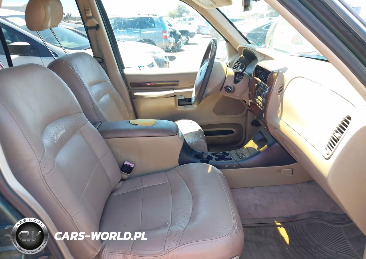 1999 Ford Explorer Eddie Bauer-Limited-Xlt VIN:1FMZU35P1XZA92630 - 5