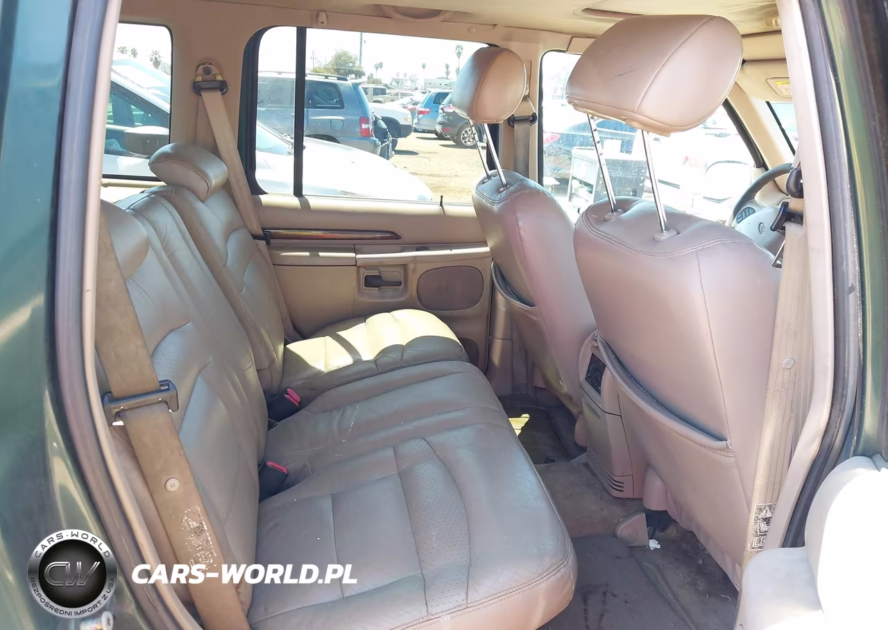 1999 Ford Explorer Eddie Bauer-Limited-Xlt VIN:1FMZU35P1XZA92630 - 8