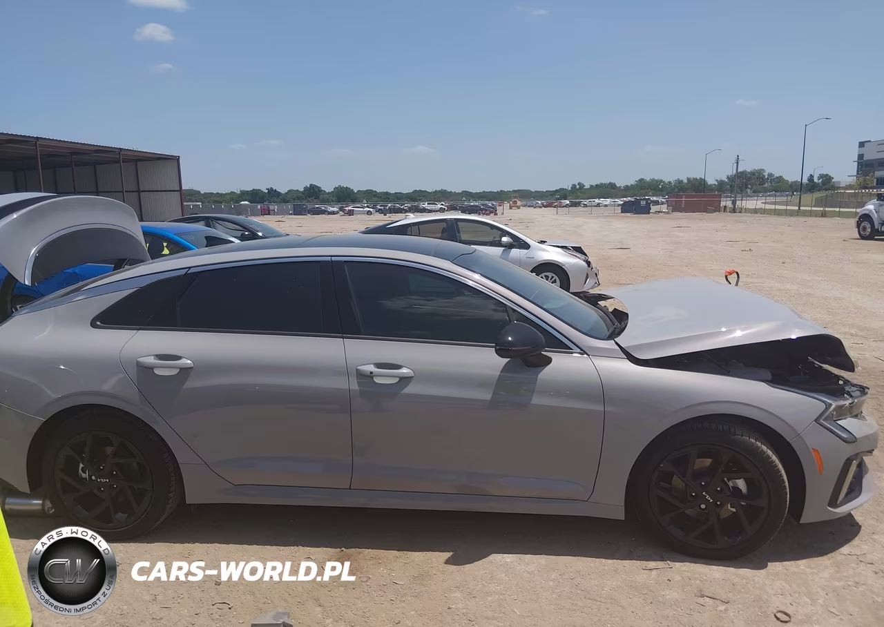 2026 Kia K5 Gt-Line Awd VIN:KNAG64J73T5503574 - 13