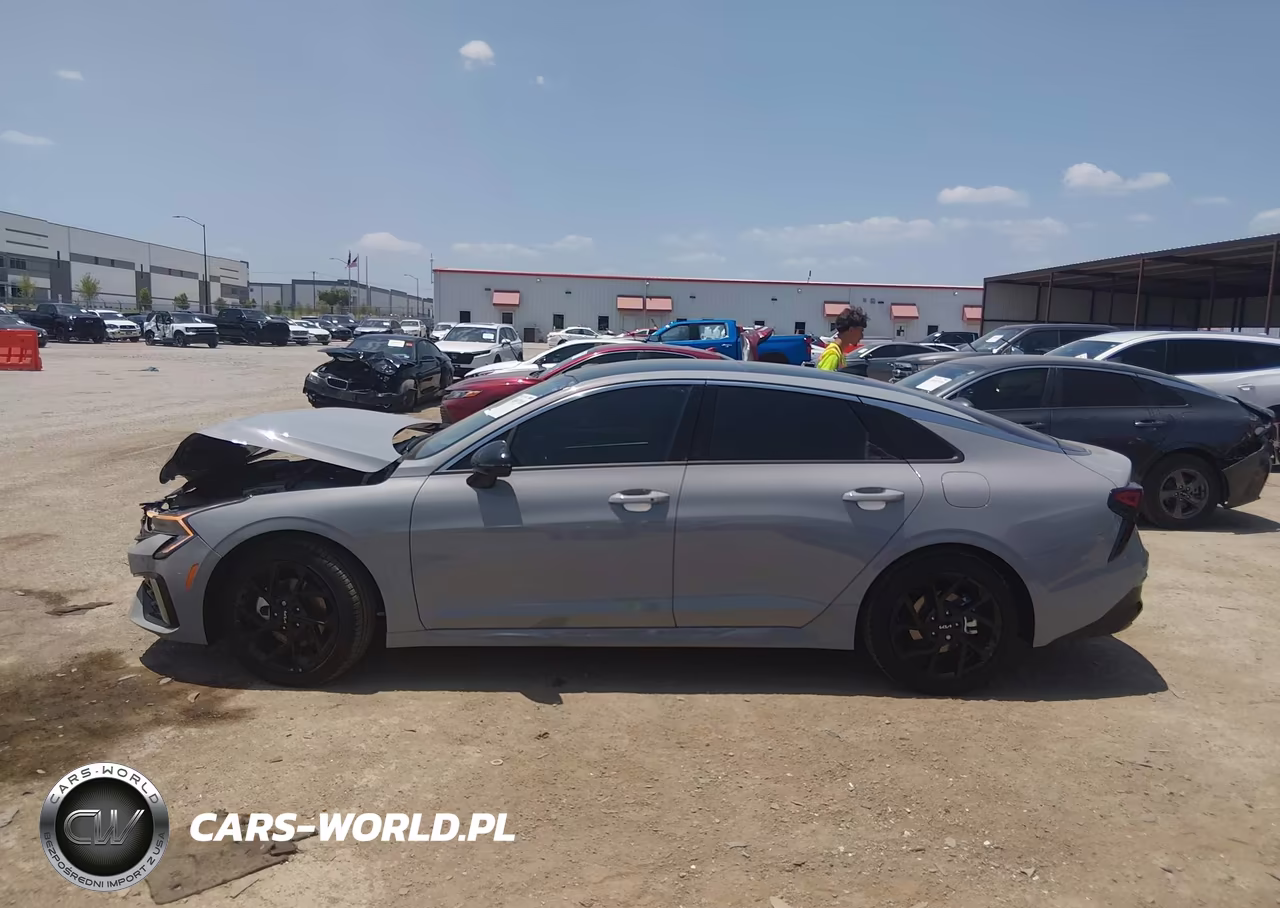 2026 Kia K5 Gt-Line Awd VIN:KNAG64J73T5503574 - 14