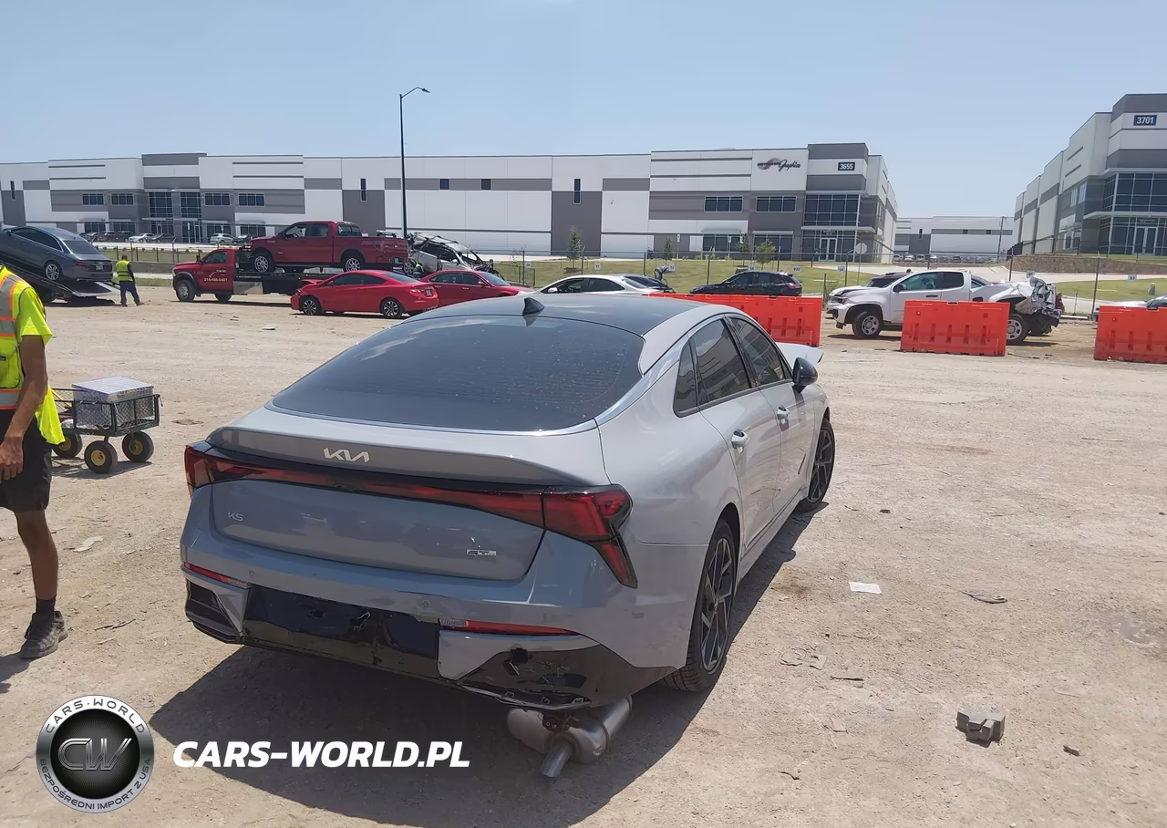 2026 Kia K5 Gt-Line Awd VIN:KNAG64J73T5503574 - 4