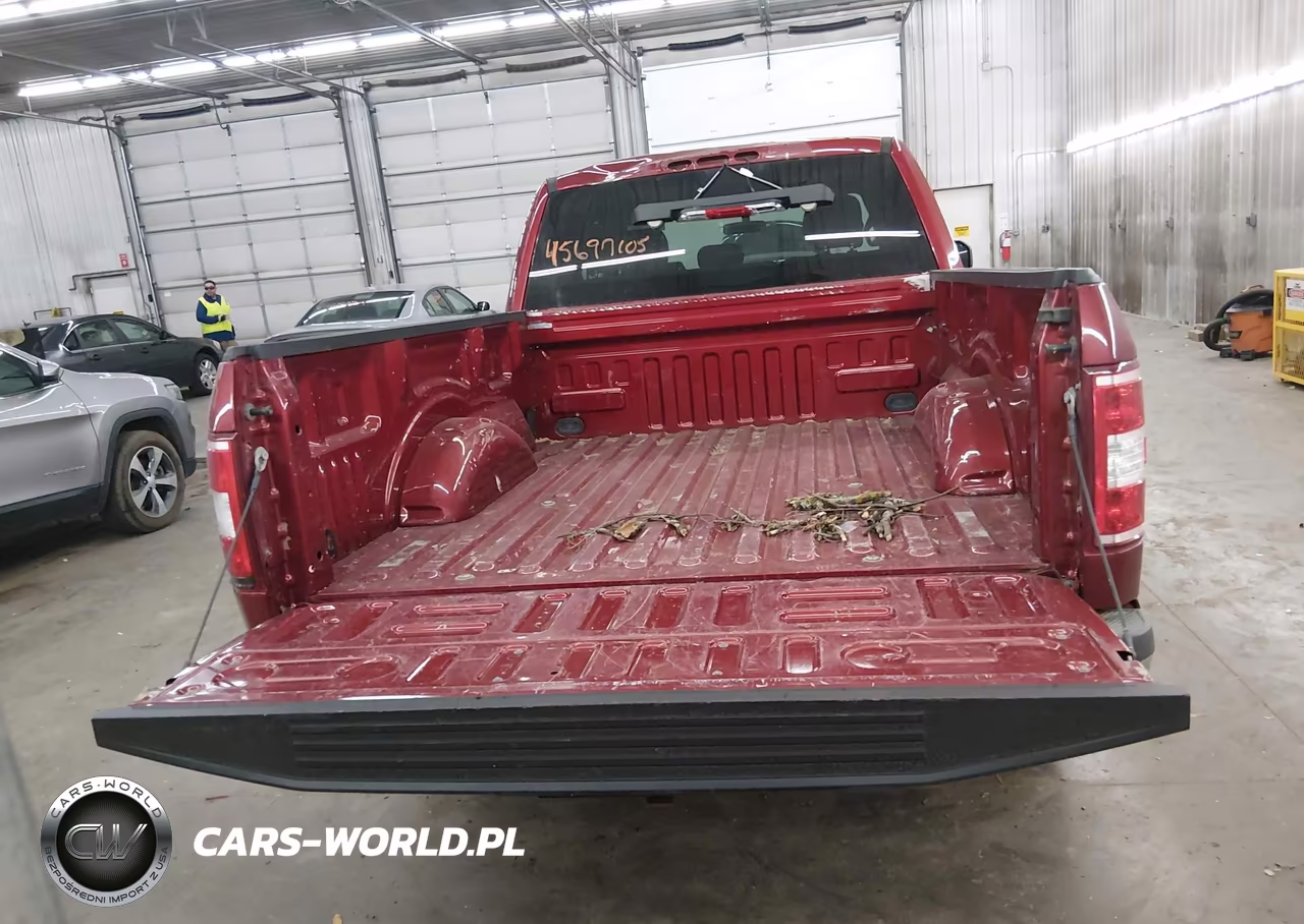 2019 Ford F-150 Xlt VIN:1FTEX1EB2KKC13606 - 17