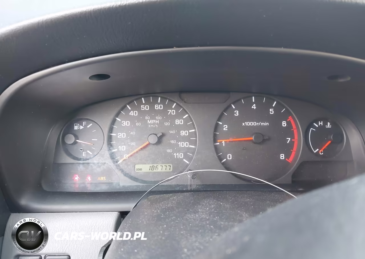 2001 Nissan Xterra Xe VIN:5N1ED28Y21C541384 - 7