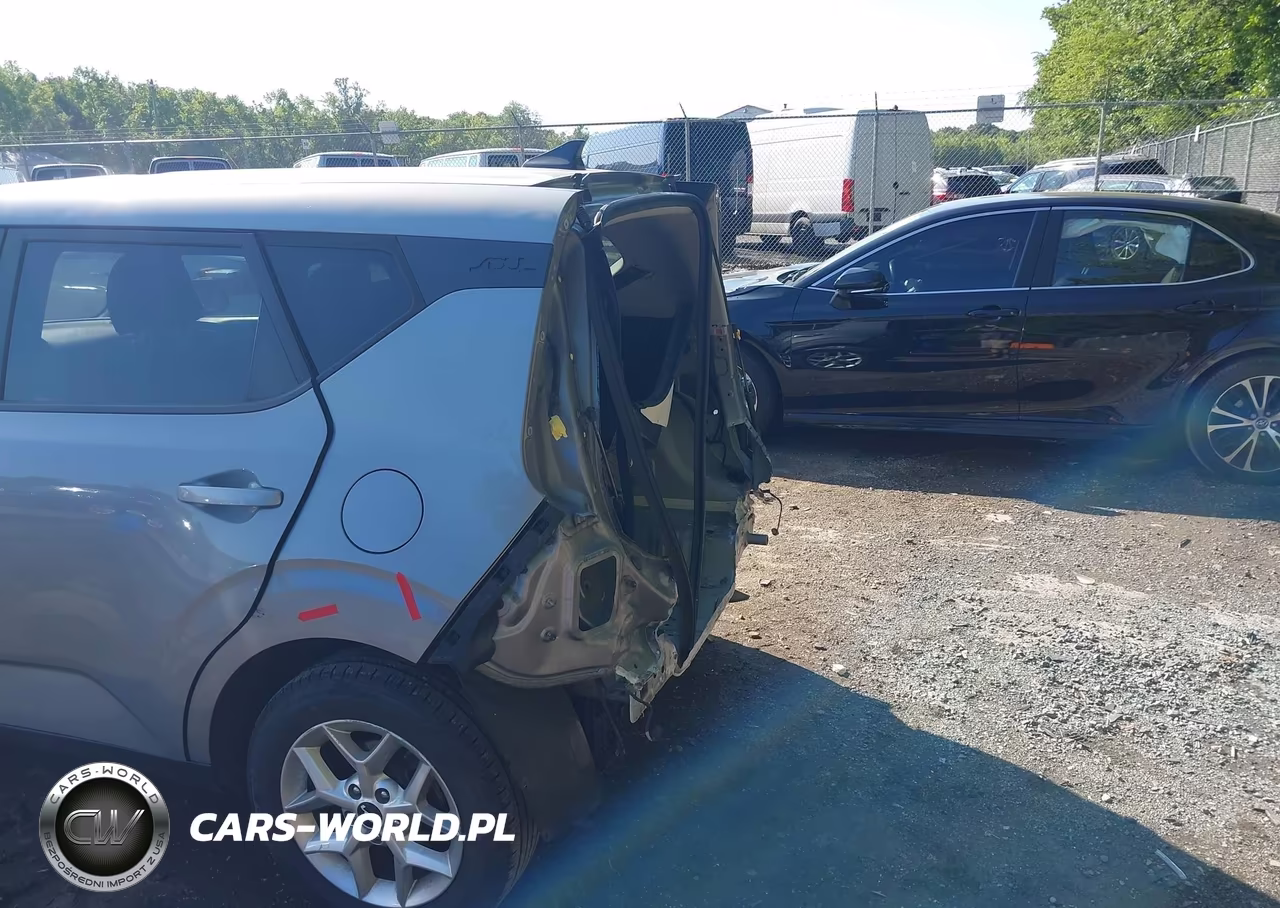 2022 Kia Soul Lx VIN:KNDJ23AU3N7833498 - 19