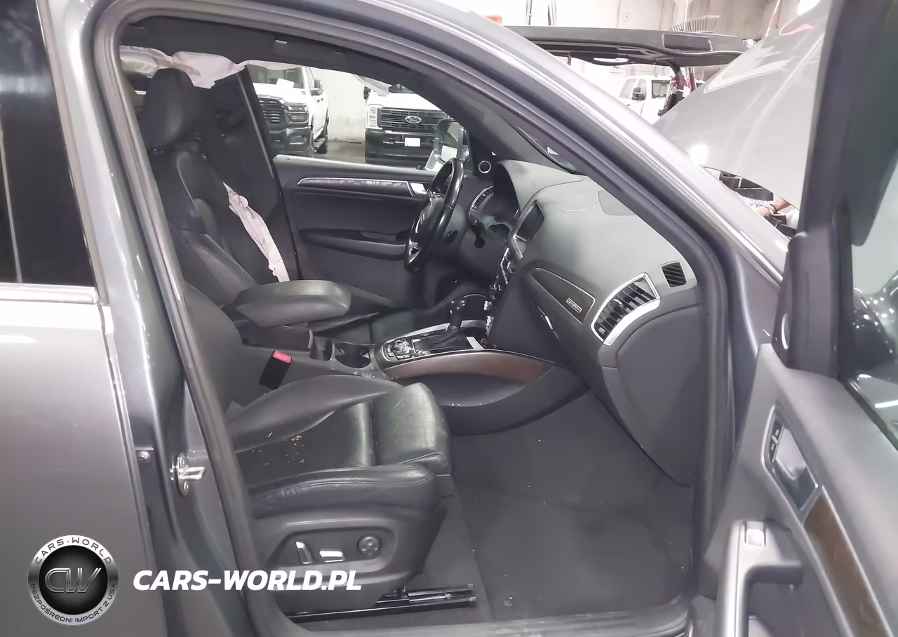 2016 Audi Q5 2.0T Premium VIN:WA1L2AFP3GA079907 - 5