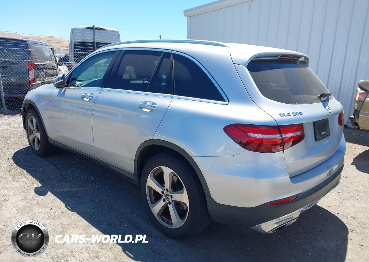 2019 Mercedes-Benz Glc 300 4Matic VIN:WDC0G4KB8KV180040 - 3