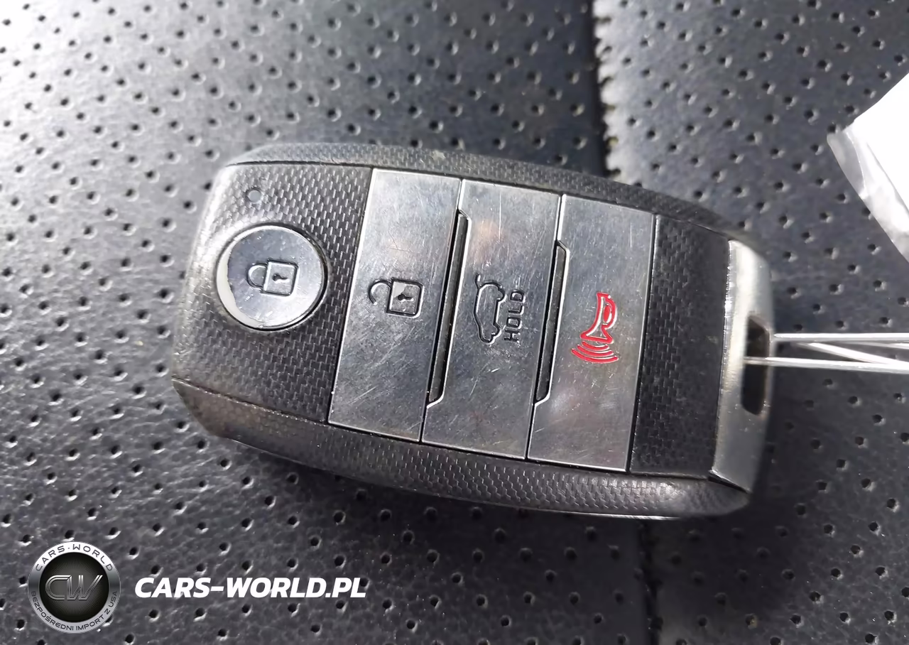 2020 Kia Sorento 3.3L Ex VIN:5XYPH4A58LG710917 - 11