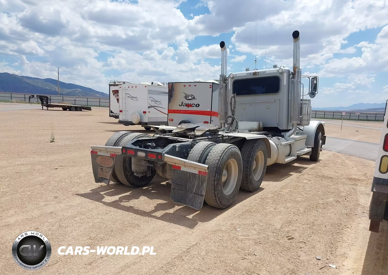 2019 Peterbilt 389 VIN:1XPXD49X0KD612672 - 4