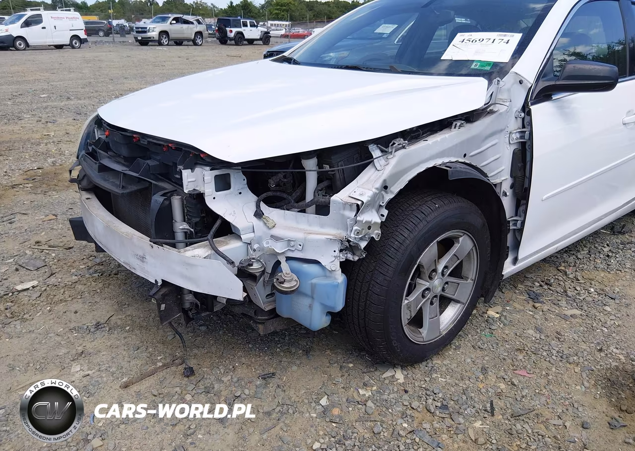 2013 Chevrolet Malibu 1Ls VIN:1G11B5SA7DF182440 - 6