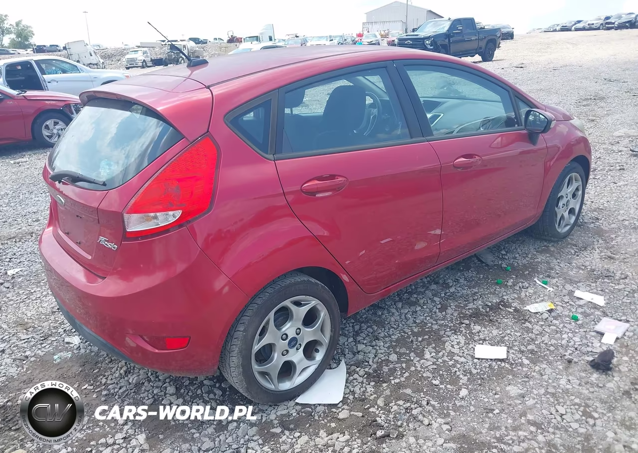 2011 Ford Fiesta Ses VIN:3FADP4FJ9BM166303 - 4