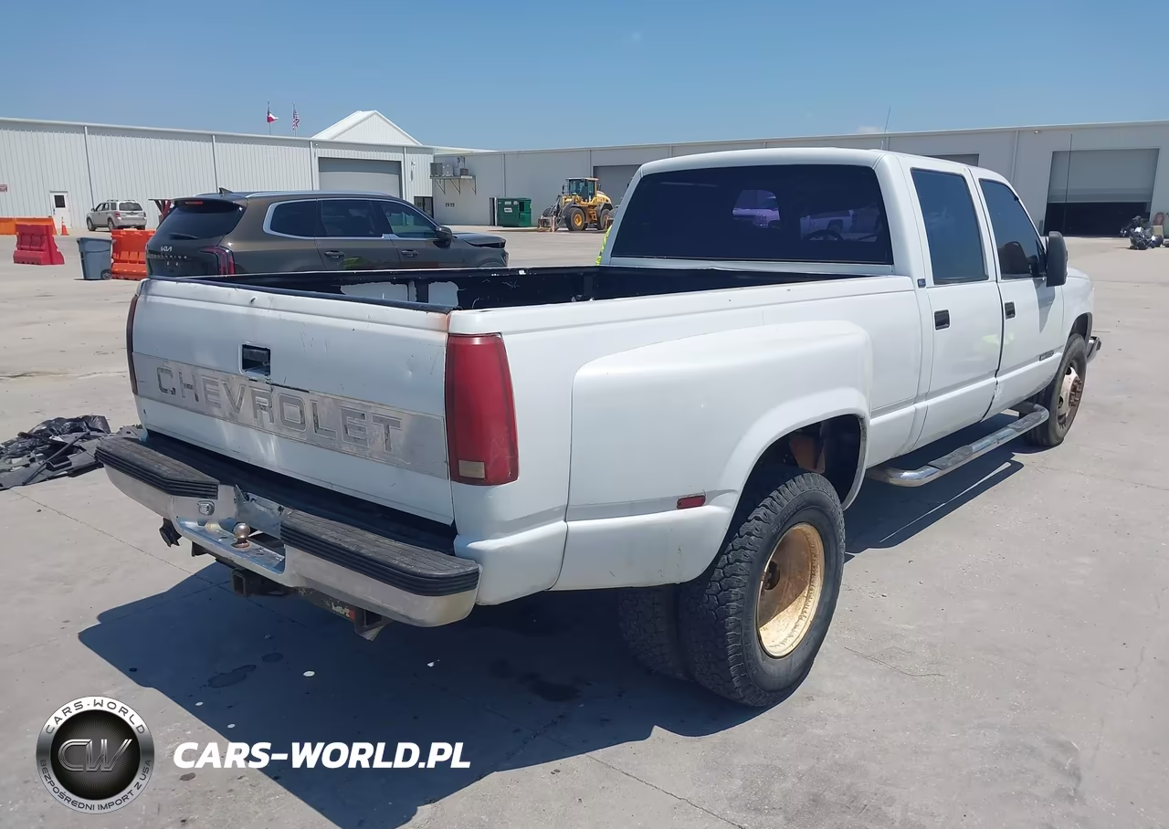 1993 GMC Sierra C3500 VIN:1GTHC33K2PJ716024 - 4