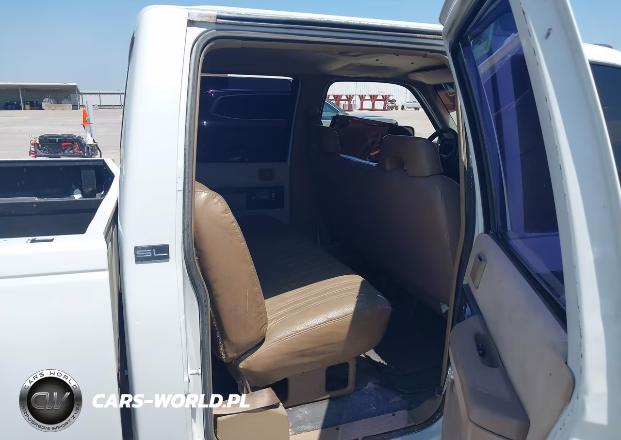 1993 GMC Sierra C3500 VIN:1GTHC33K2PJ716024 - 8