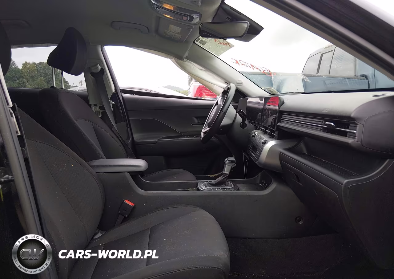 2025 Hyundai Kona Sel VIN:KM8HBCAB8SU234554 - 5