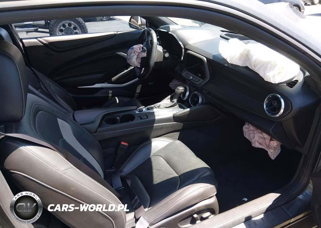 2016 Chevrolet Camaro 2Lt VIN:1G1FD1RS8G0126909 - 5