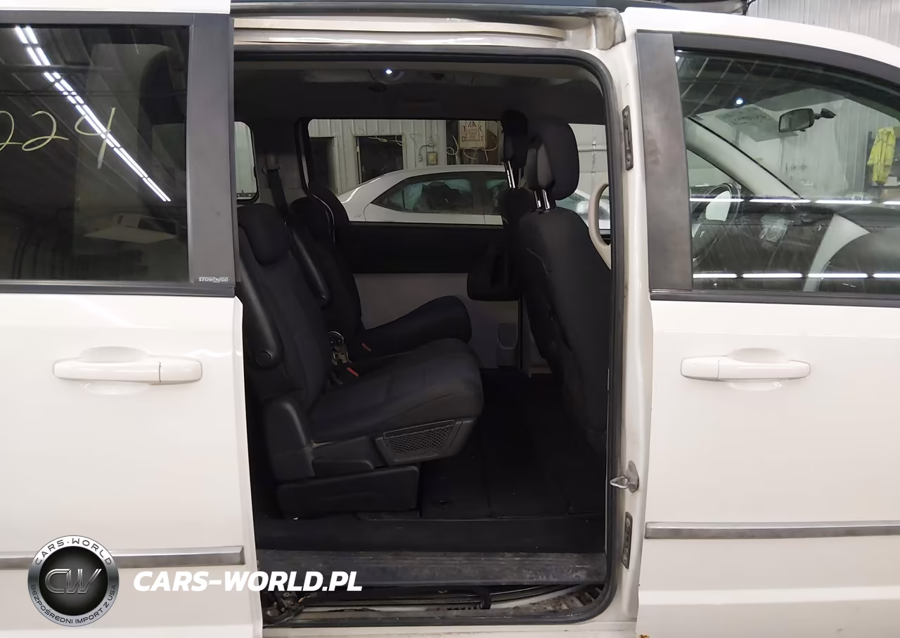 2010 Dodge Grand Caravan Sxt VIN:2D4RN5D18AR483336 - 8
