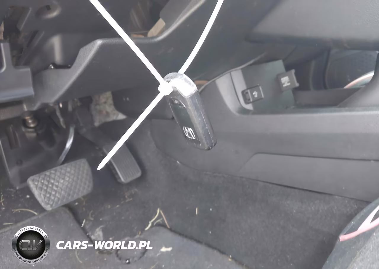 2018 Honda Civic Lx-P VIN:2HGFC4B0XJH305655 - 11