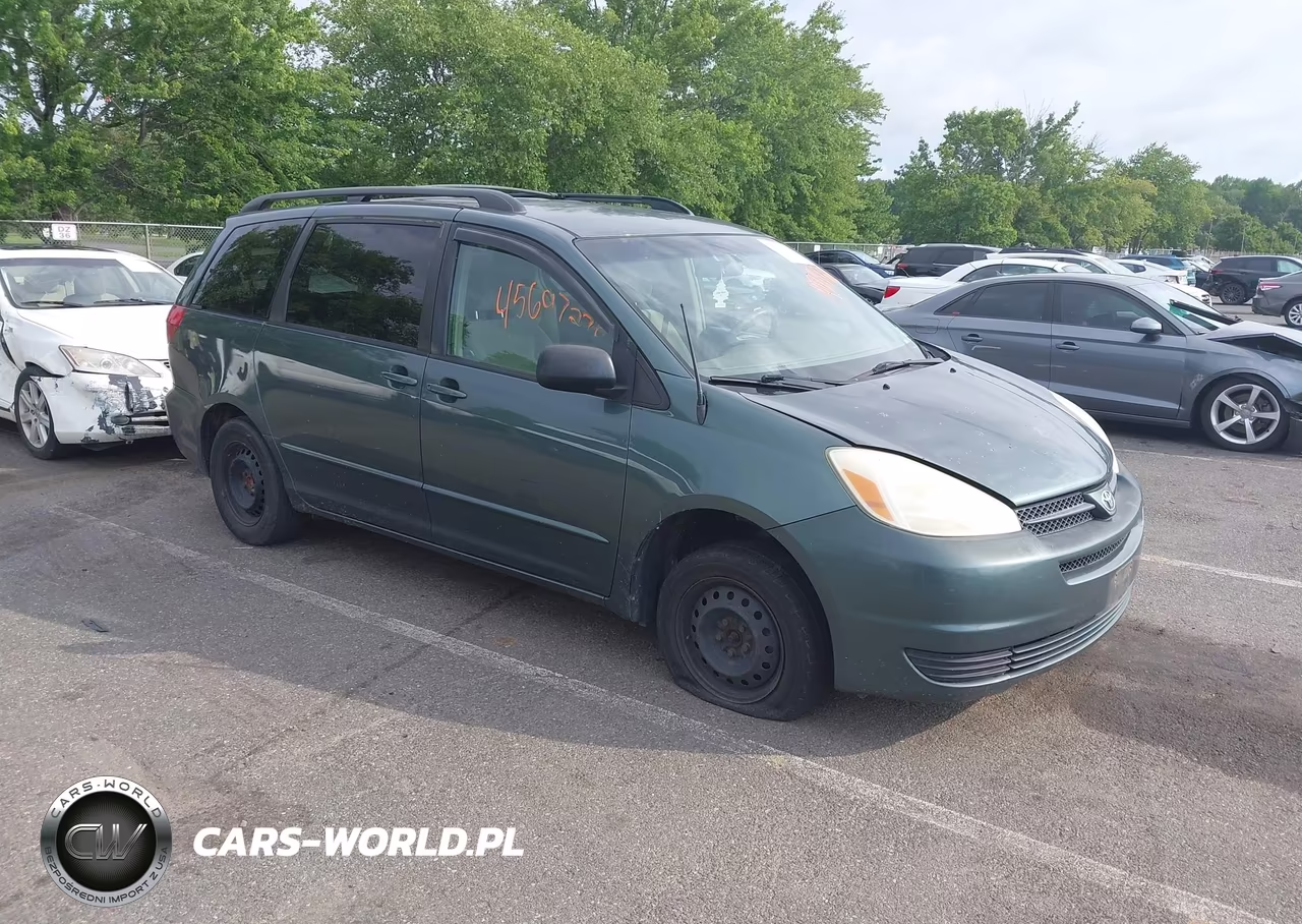 2004 Toyota Sienna Le