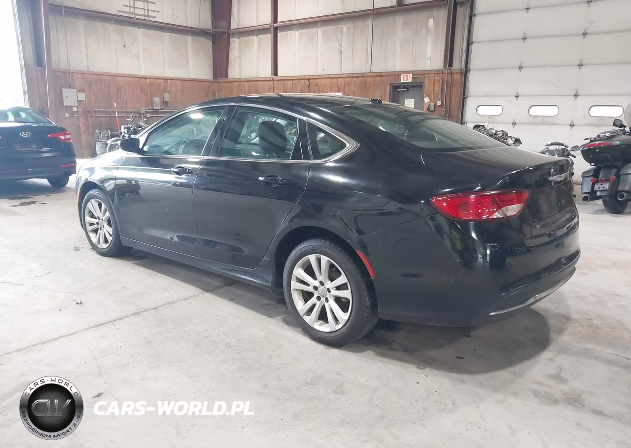 2015 Chrysler 200 Limited VIN:1C3CCCAB3FN660829 - 3