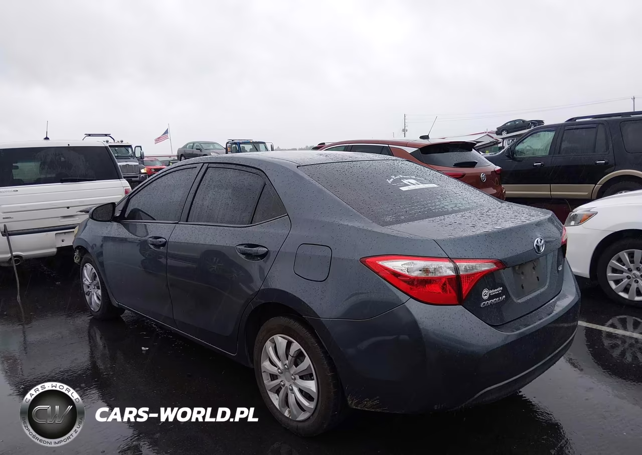 2015 Toyota Corolla Le VIN:2T1BURHE0FC283922 - 3