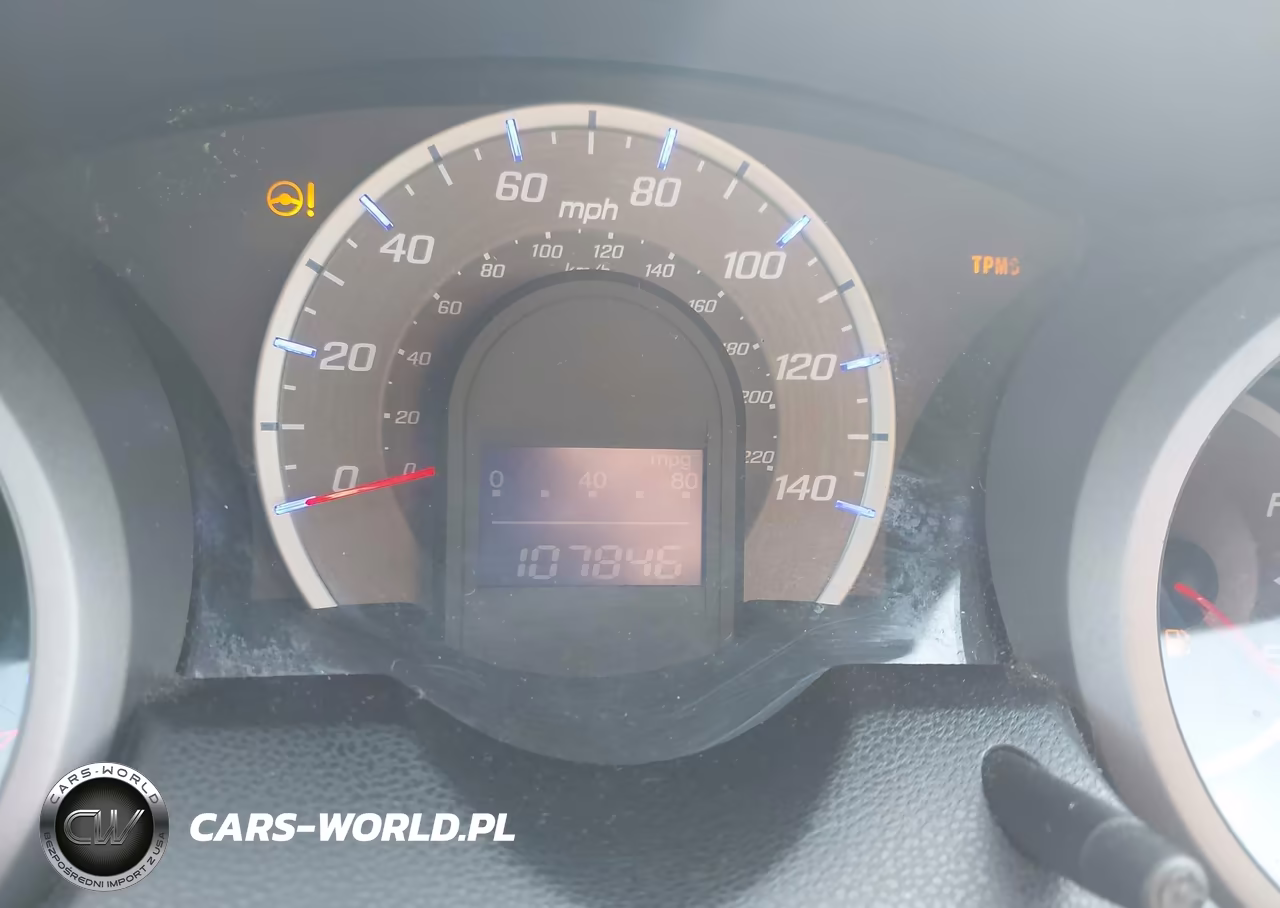 2011 Honda Fit VIN:JHMGE8H37BC019089 - 7