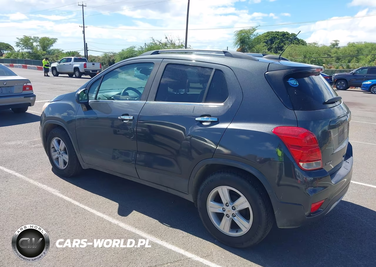 2018 Chevrolet Trax Lt VIN:KL7CJLSB7JB548803 - 3