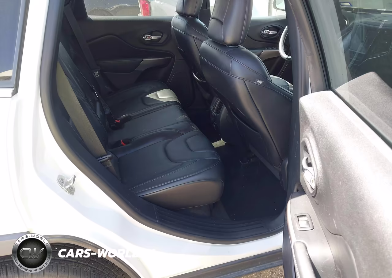 2019 Jeep Cherokee Limited Fwd VIN:1C4PJLDB3KD438628 - 8