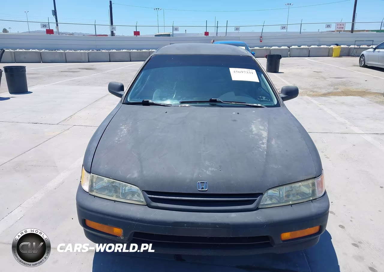 1995 Honda Accord Lx VIN:1HGCE1824SA010541 - 12