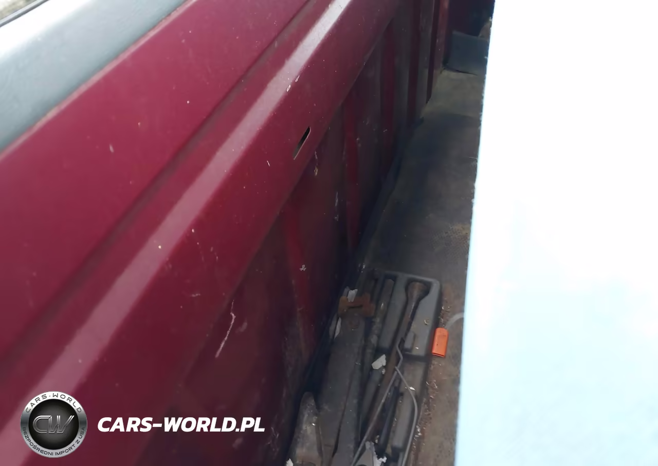 1989 GMC Sierra K1500 VIN:1GTDK14Z7KE528019 - 8