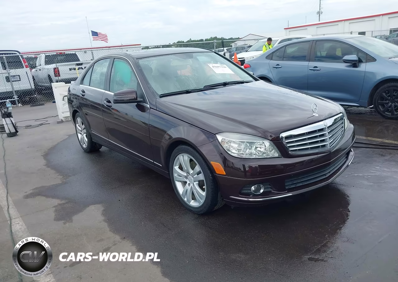 2011 Mercedes-Benz C 300 Luxury-Sport – zdjęcie 1 z 14