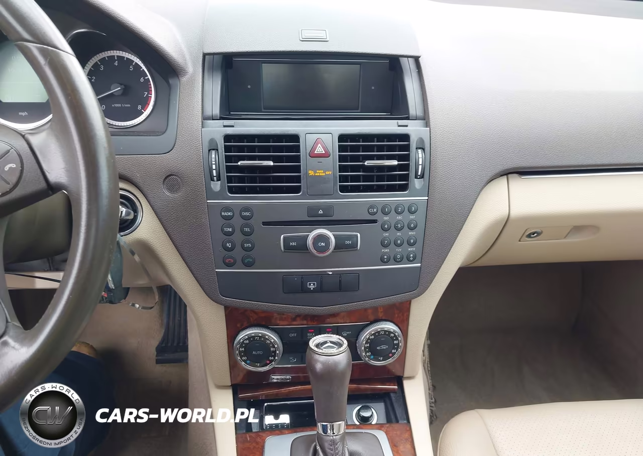 2011 Mercedes-Benz C 300 Luxury-Sport VIN:WDDGF5EB1BA495400 - 13