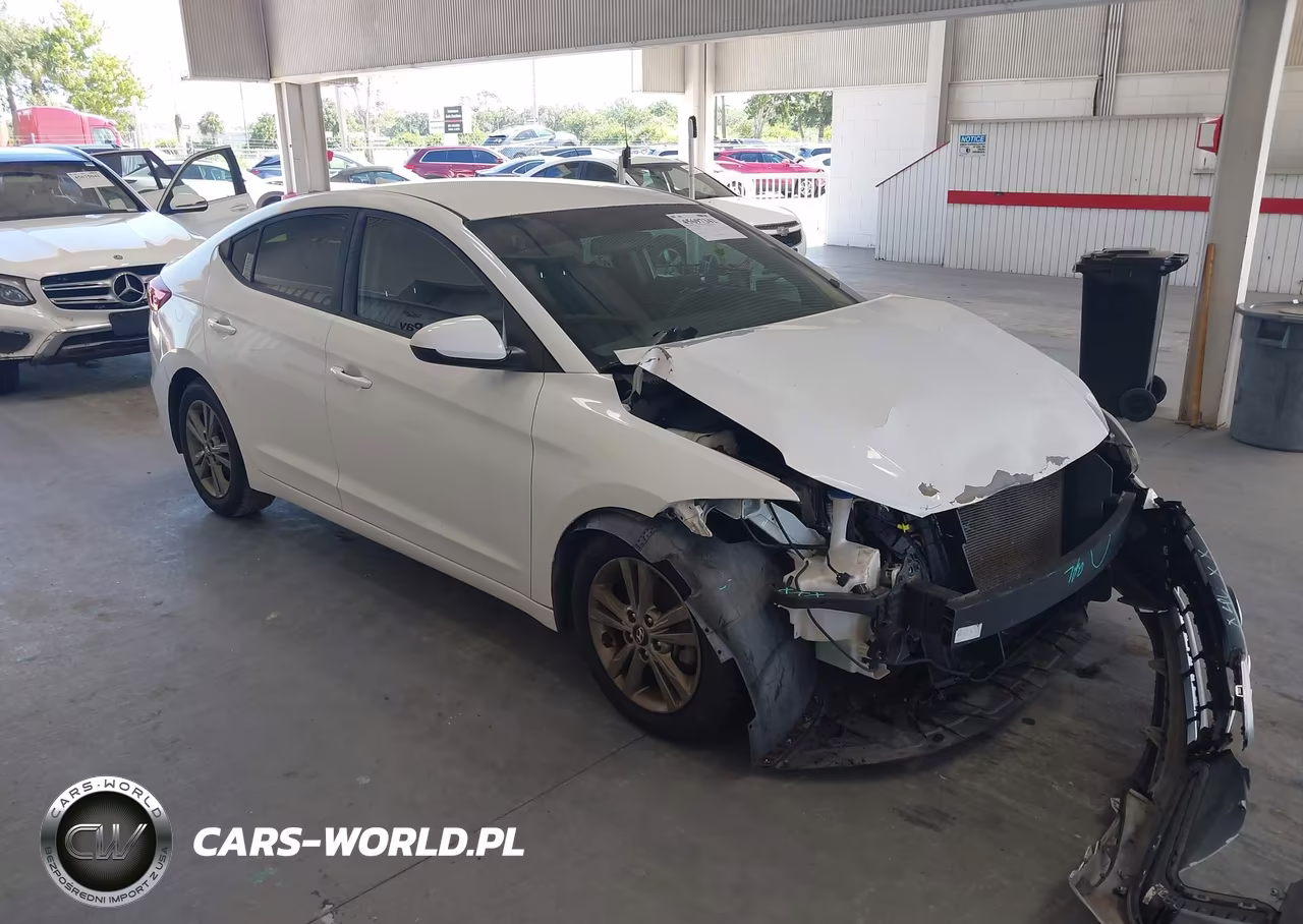 2018 Hyundai Elantra Sel VIN:5NPD84LF5JH373573 - 1