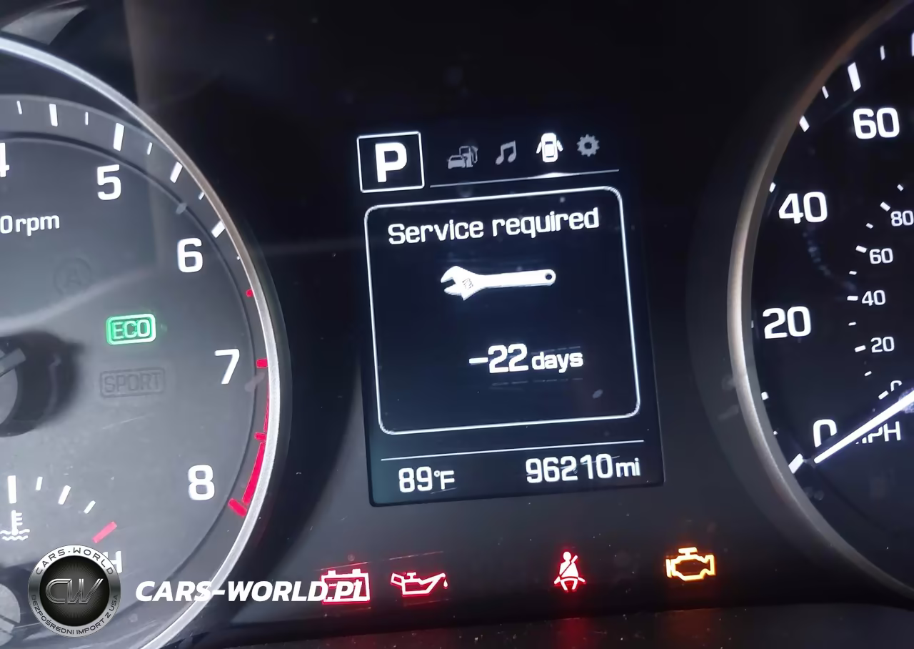 2018 Hyundai Elantra Sel VIN:5NPD84LF5JH373573 - 15