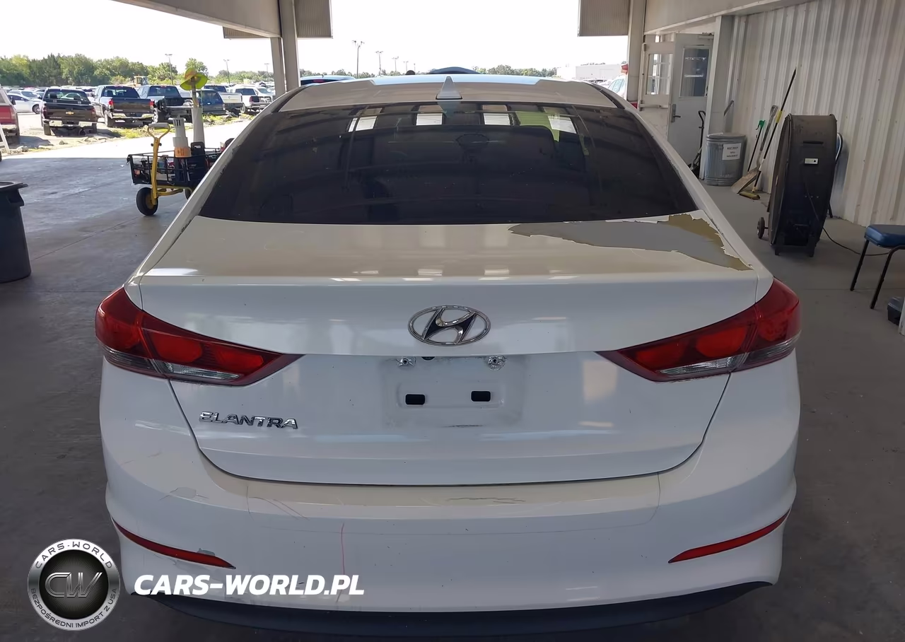 2018 Hyundai Elantra Sel VIN:5NPD84LF5JH373573 - 16
