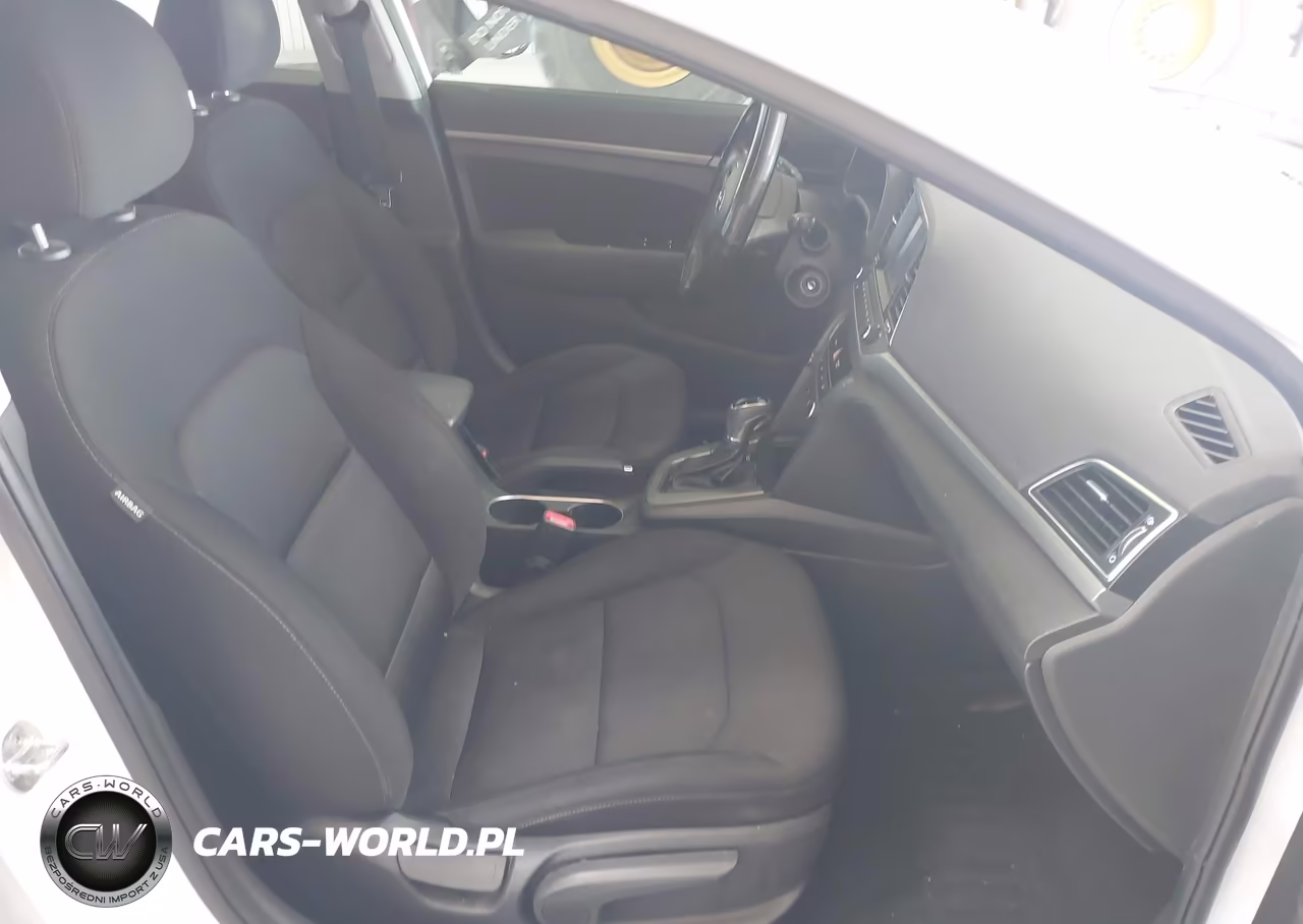 2018 Hyundai Elantra Sel VIN:5NPD84LF5JH373573 - 5
