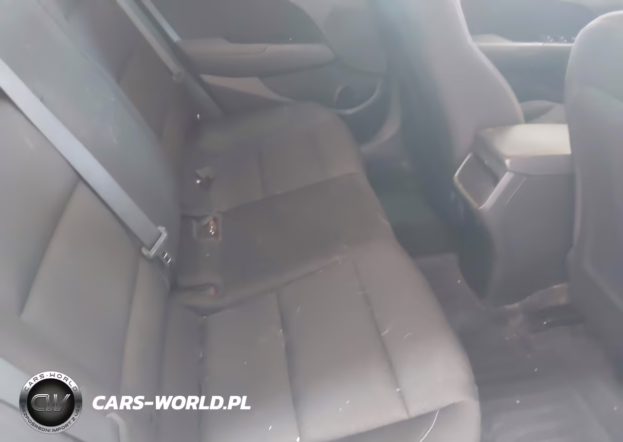 2018 Hyundai Elantra Sel VIN:5NPD84LF5JH373573 - 8