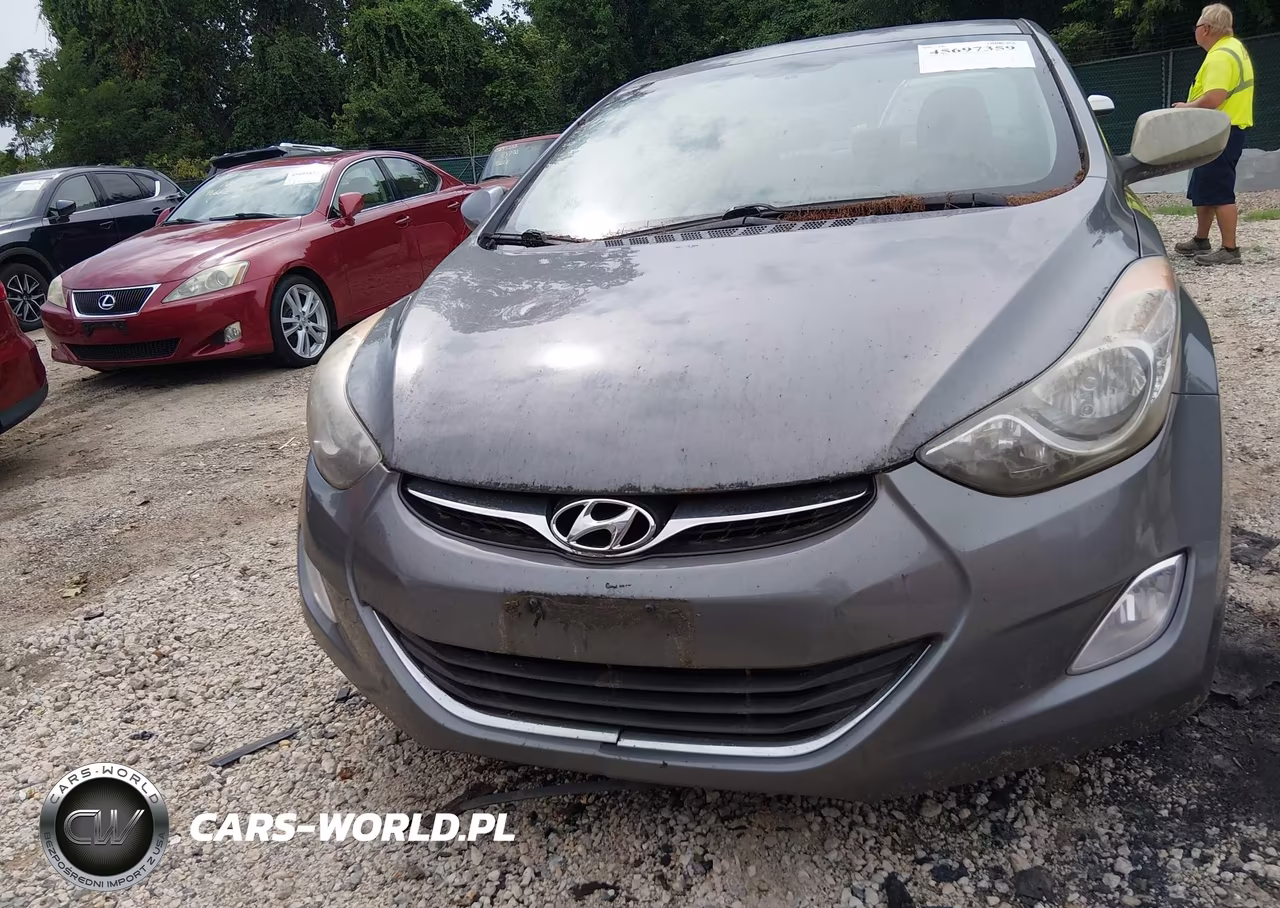 2013 Hyundai Elantra Gls VIN:5NPDH4AEXDH371235 - 13